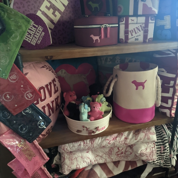 VS Collection - Picture 4 of 9